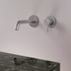 KIT RUBINETTO LAVANDINO LEVANTE PARETE INOX Ambientata 100x100