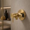 MISCELATORE MURO ATTACCO DOCCINO LEVANTE ORO Ambientata 100x100